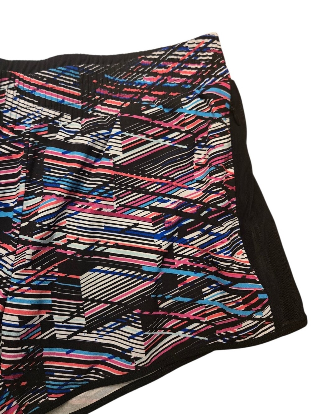 Fabletics Fallons Shorts - Picture 6 of 8